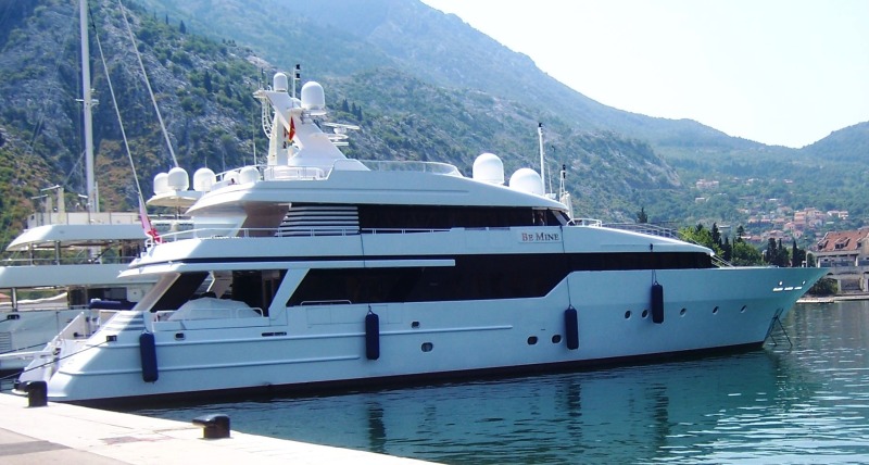 M/Y BE MINE