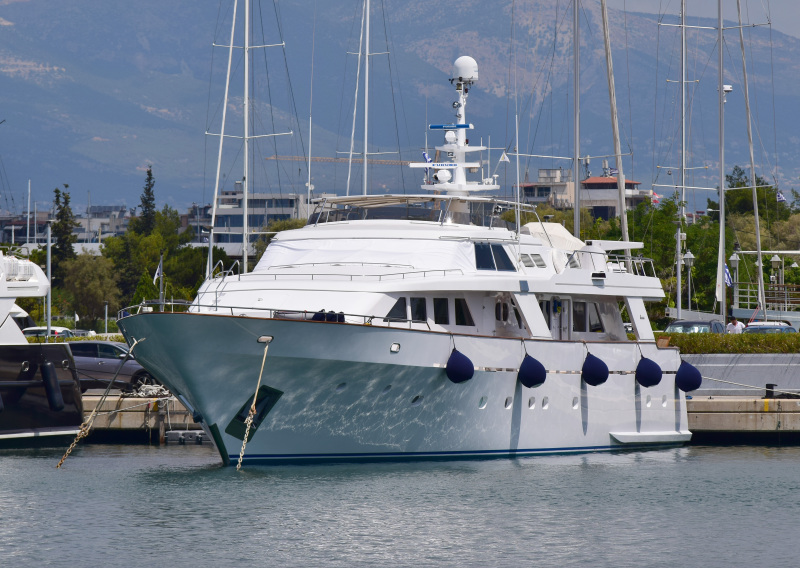 M/Y LITTLE STAR