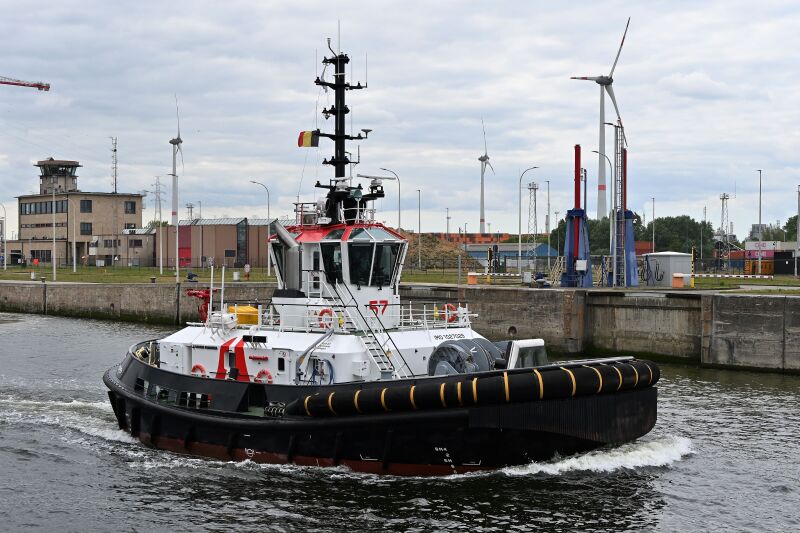 TUG 57