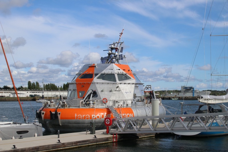 TARA POLAR STATION