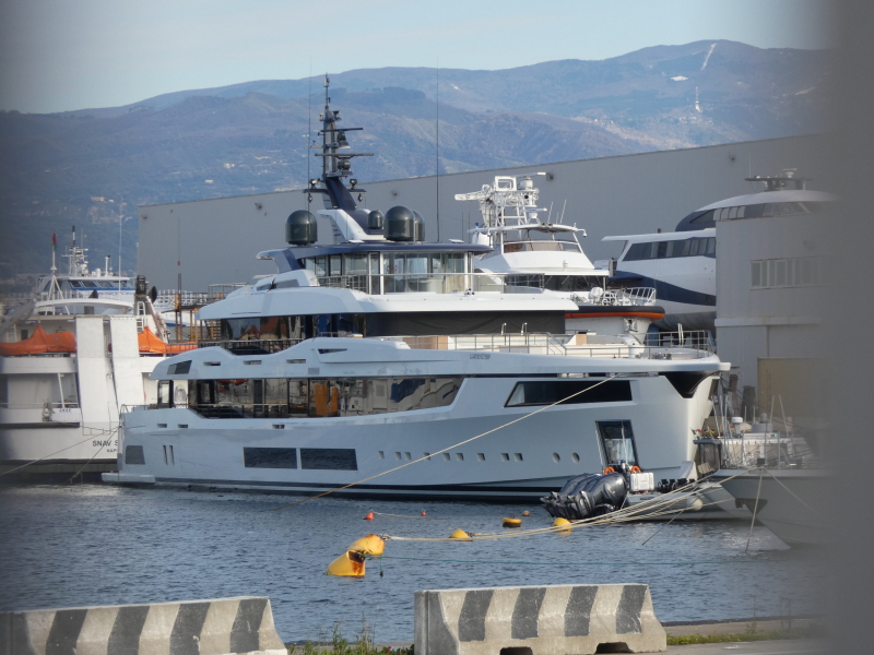 IVAH511