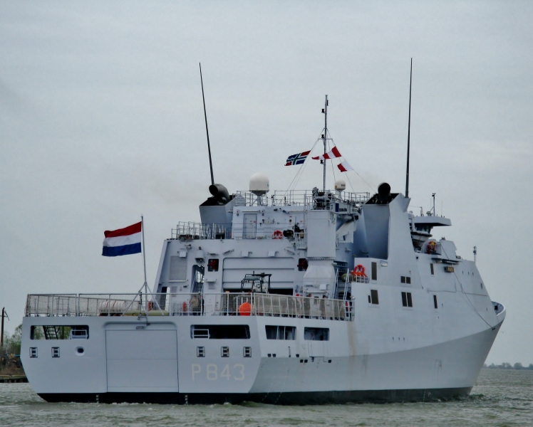 NLD WARSHIP P843