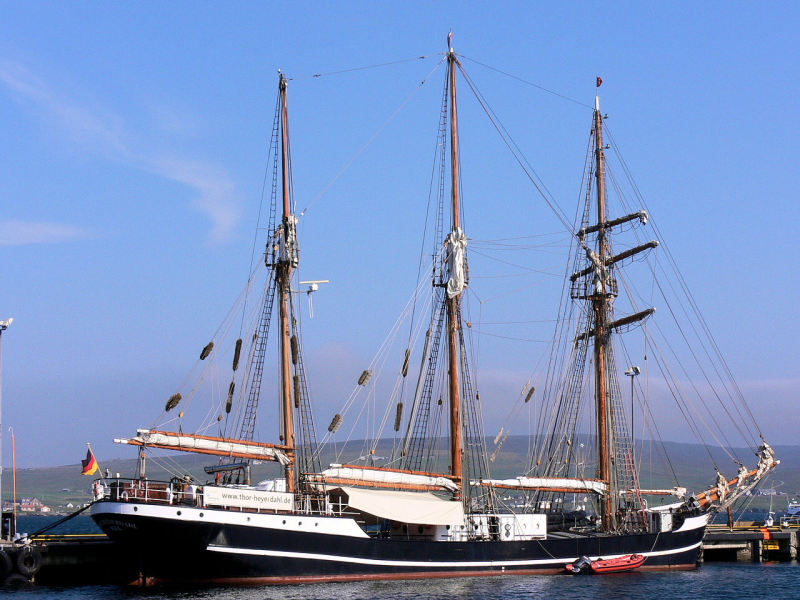THOR HEYERDAHL