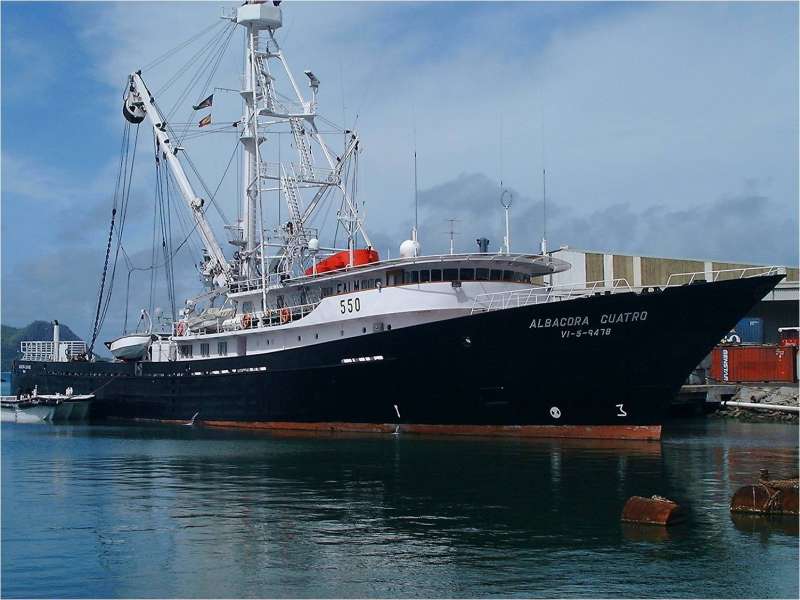 ALBACORA CUATRO