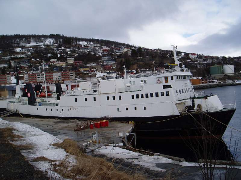 Image of BEQUIA EXPRESS 2