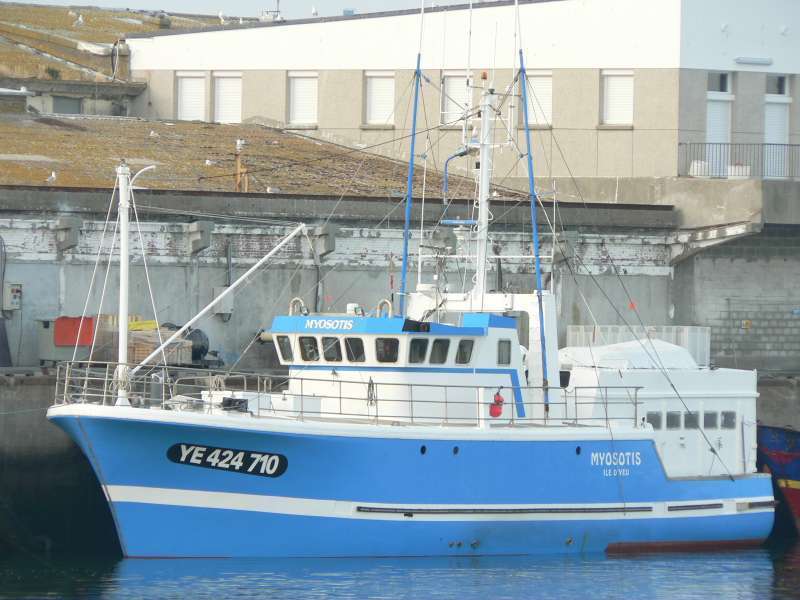 F/V GAZGAU