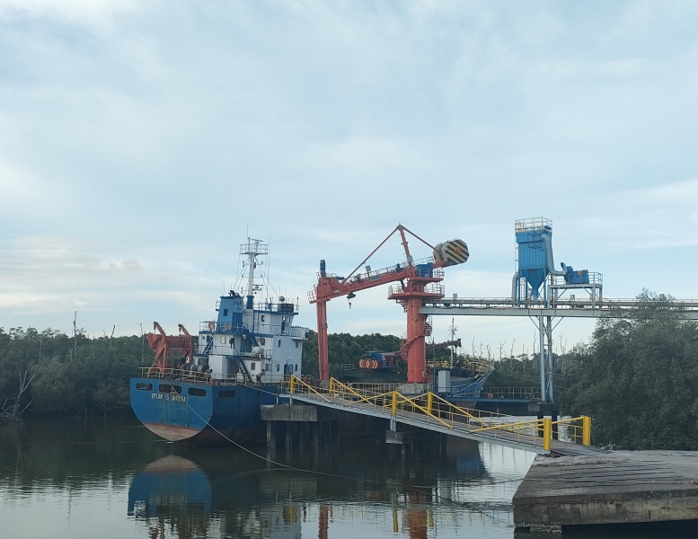 KM DAMAI SEJAHTERA 7