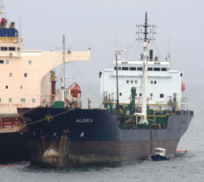 NISSI COMMANDER I