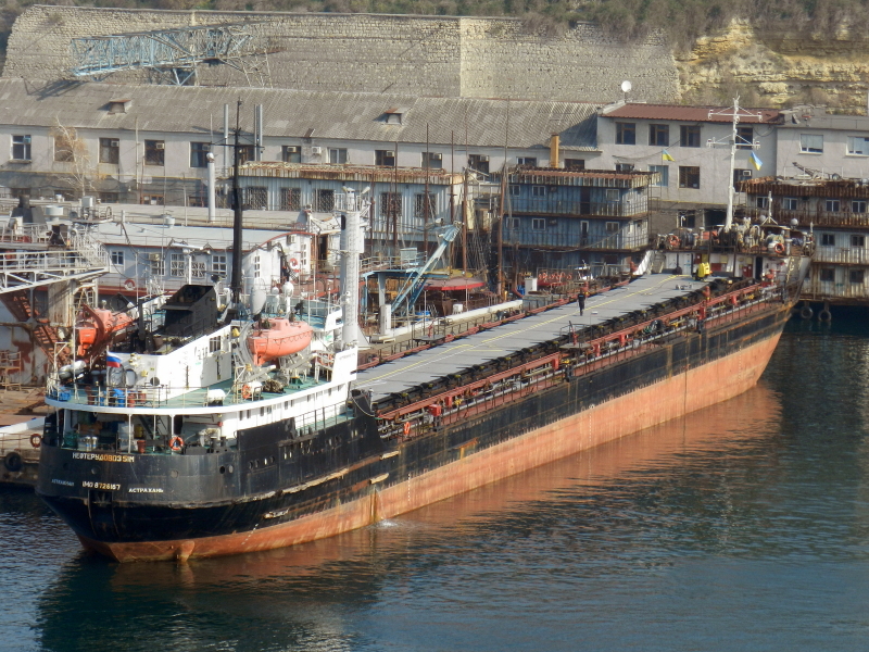 NEFTERUDOVOZ-51M