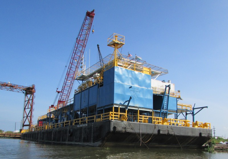 SEA CONSTRUCTOR