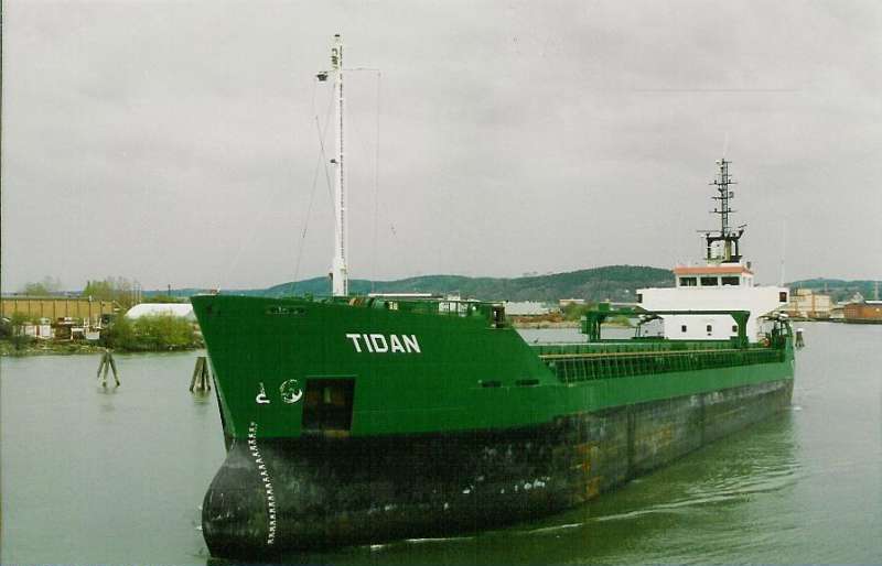 YAM 1