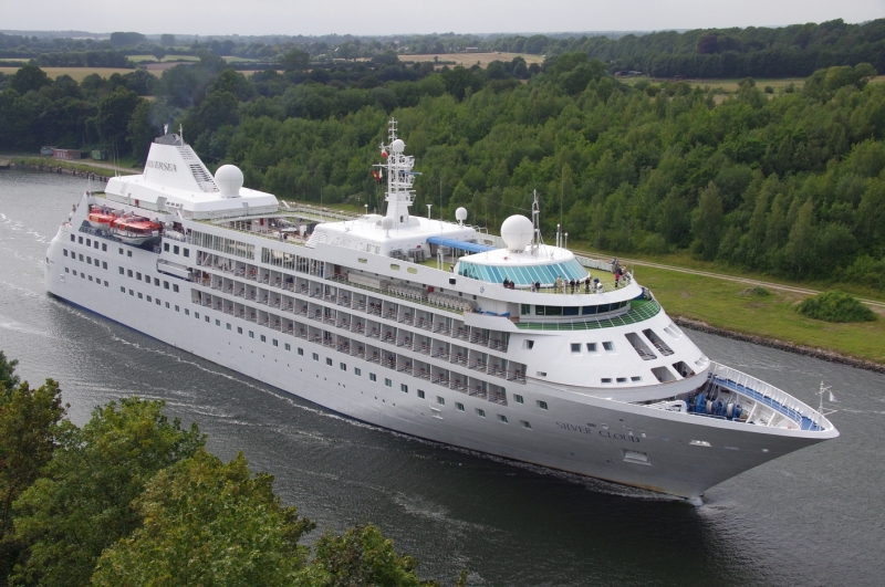 SILVER CLOUD