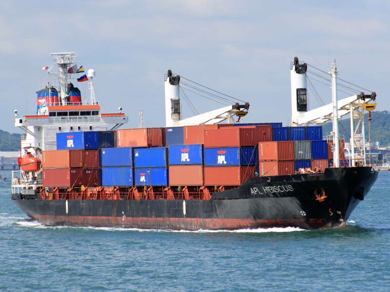 KM.ARMADA SERASI