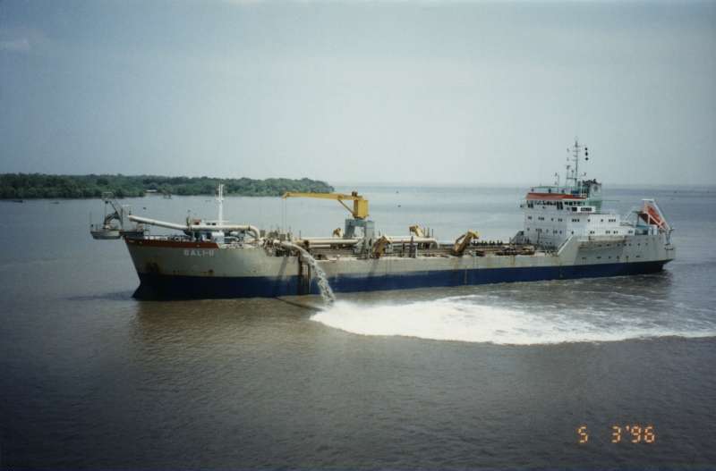 TSHD.BALI-II - Dredging