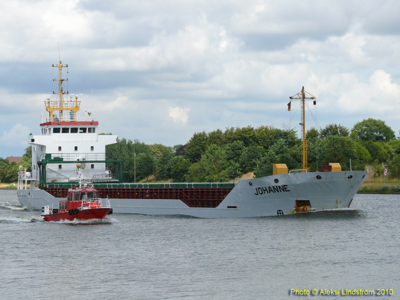 SKY MARINE