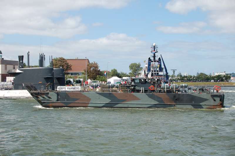 LCU L9527 - Naval