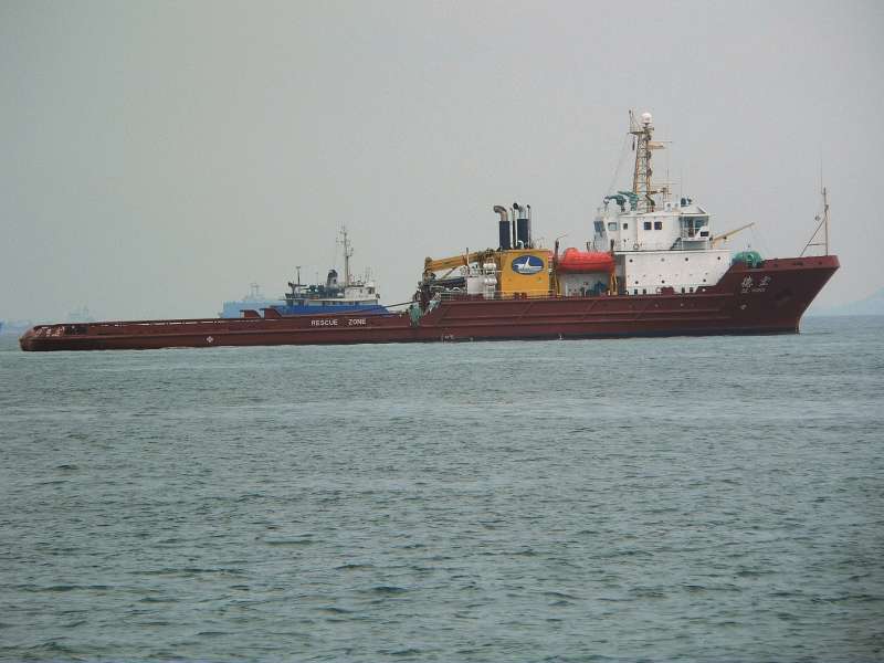 DE HONG - Oil service / AHTS
