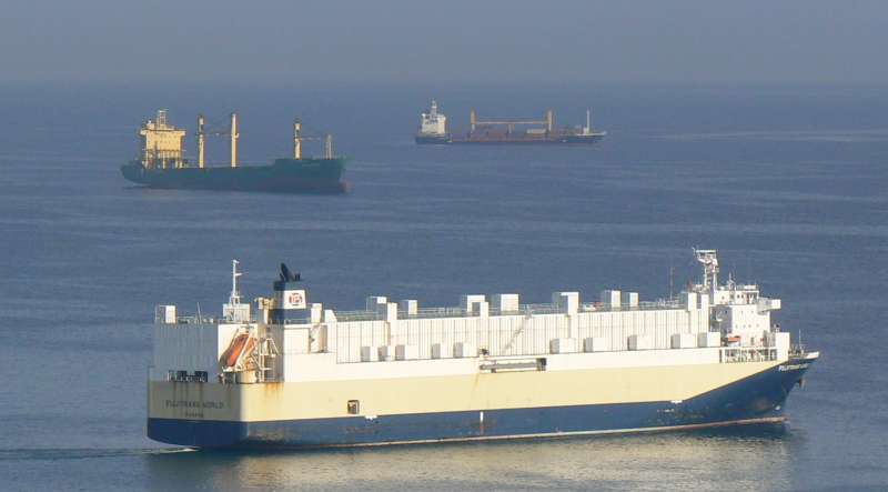 FUJITRANS WORLD - Car carrier / Small