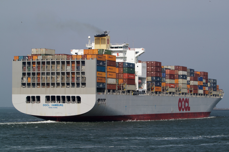 OOCL HAMBURG - Container / Neo Panamax