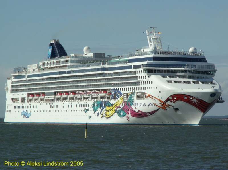 NORWEGIAN JEWEL
