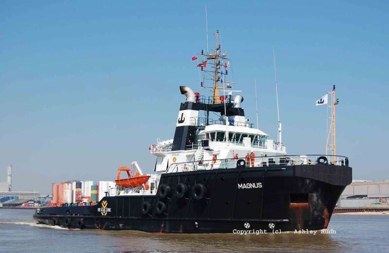 MULTRASHIP COMMANDER