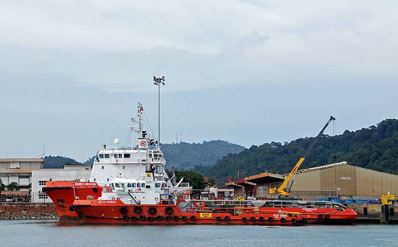 TOPAZ RAYYAN