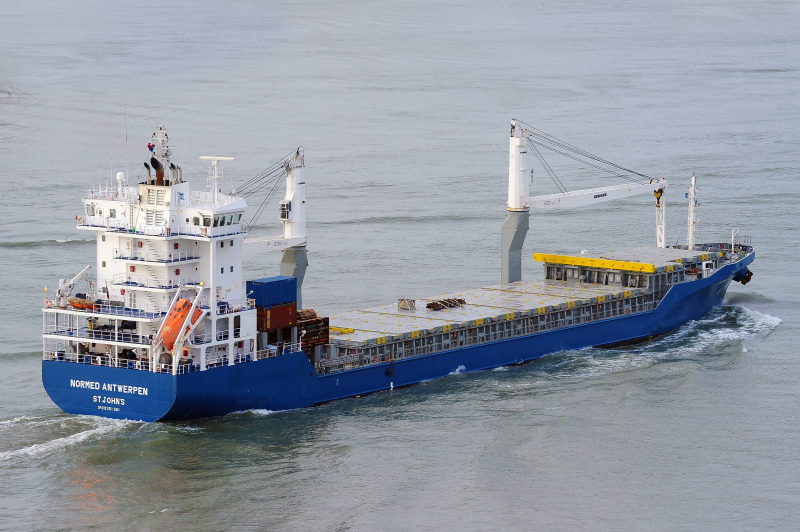 MV.LOGISTIK NUSANTAR