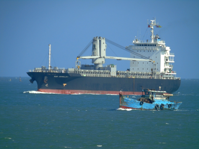 GREEN CREST, General Cargo Ship - Details and current position