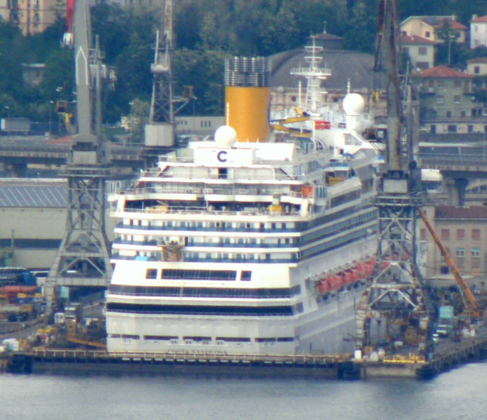 COSTA FAVOLOSA