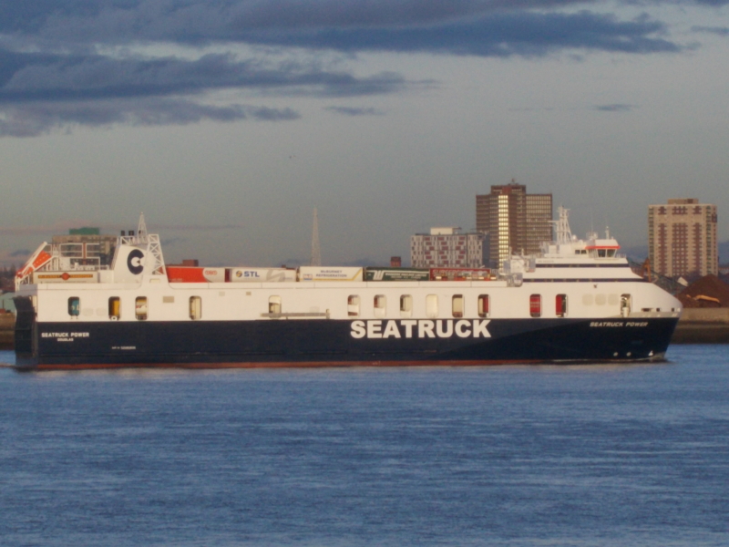 Image of SEATRUCK POWER