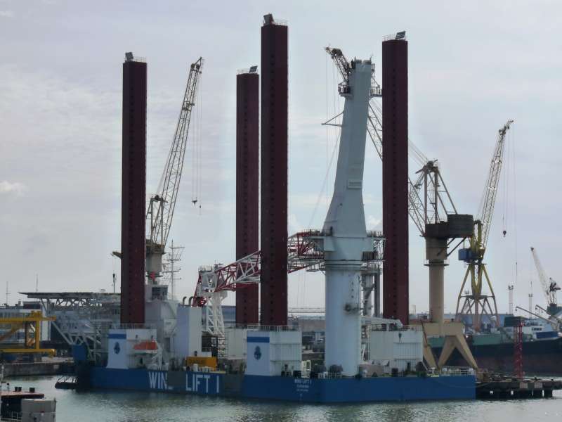 WIND LIFT 1
