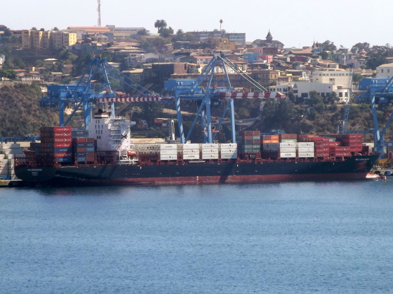 DACHAN BAY EXPRESS Container / Panamax