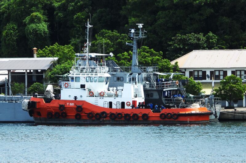 Image of SLN TUG 501