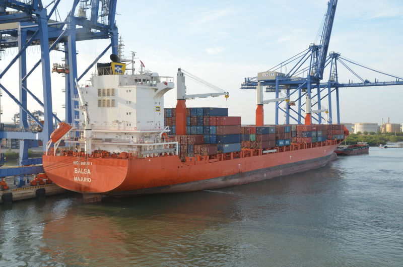 SAFEEN PRISM Container / Feeder 3