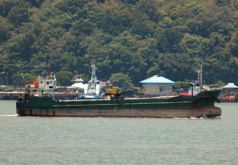 KM.SEJAHTERA 33