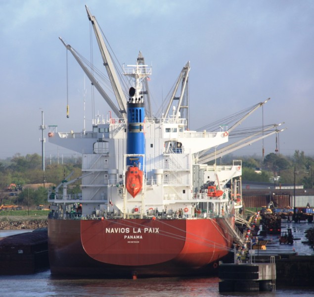 NAVIOS LA PAIX