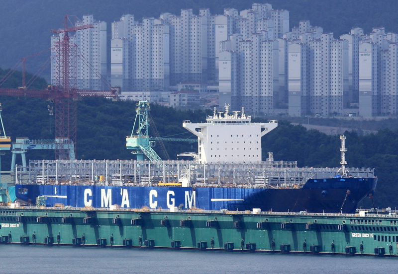 Image of CMA CGM NIAGARA