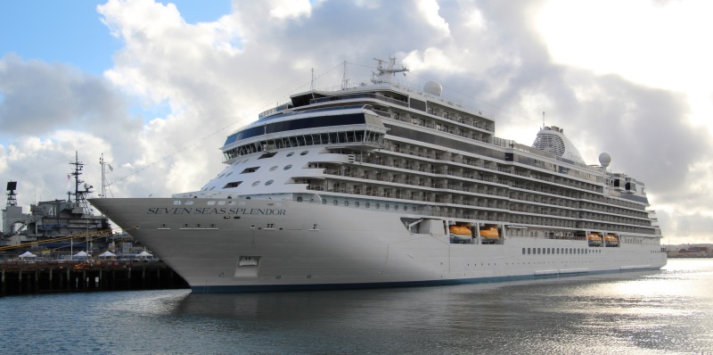 SEVEN SEAS SPLENDOR