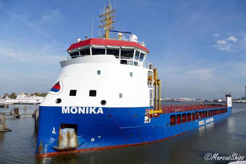 Image of MONIKA