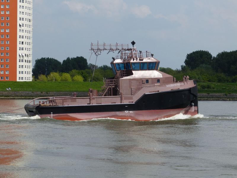 EMS TUG