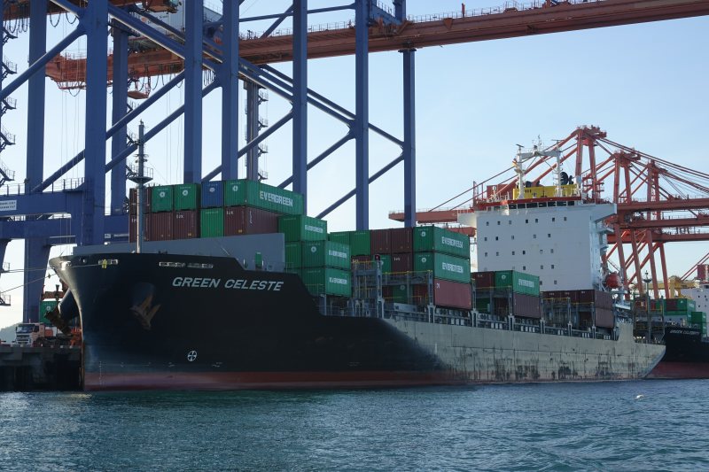 GREEN CELESTE