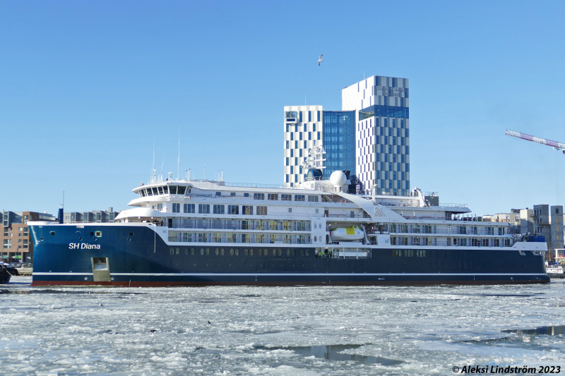 SH DIANA